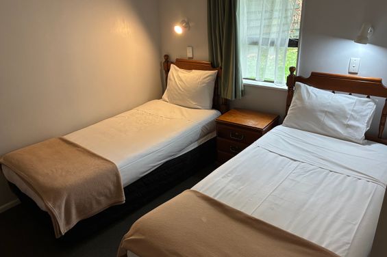 2-Bedroom Unit - single beds